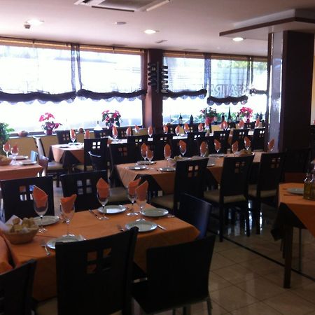 Hotel El Cruce Moraleda Moraleda De Zafayona Eksteriør billede