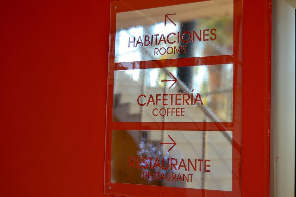 Hotel El Cruce Moraleda Moraleda De Zafayona Eksteriør billede