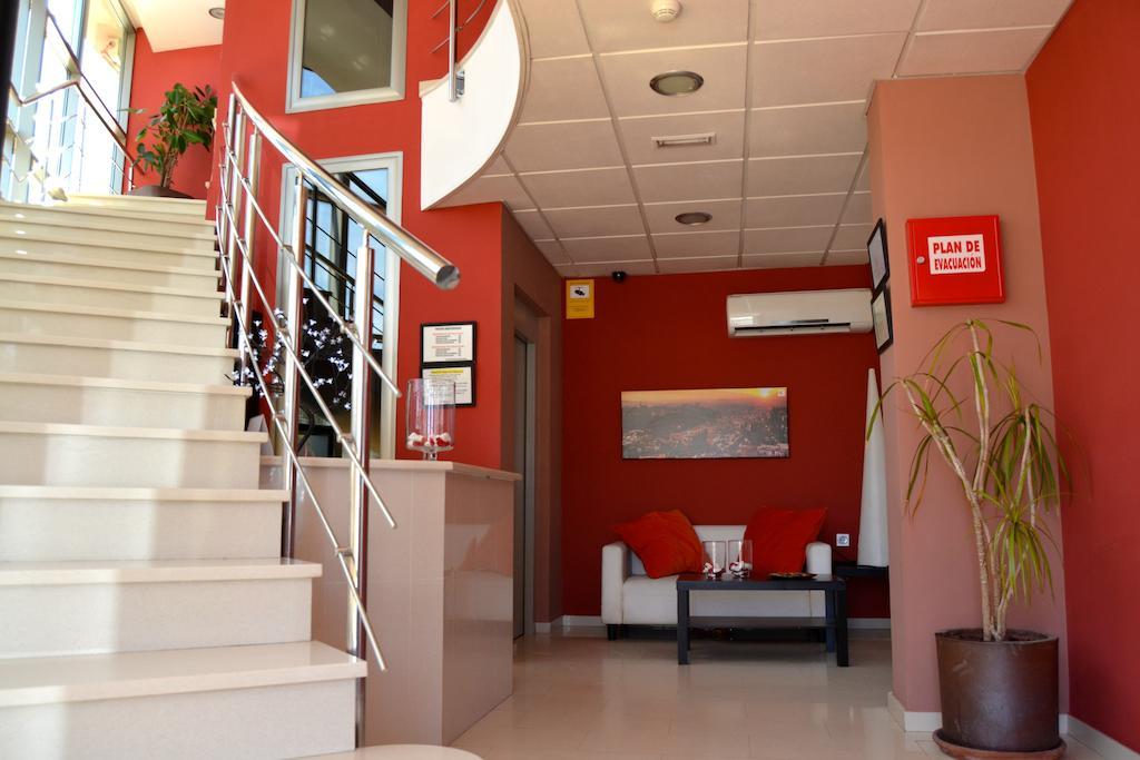 Hotel El Cruce Moraleda Moraleda De Zafayona Eksteriør billede